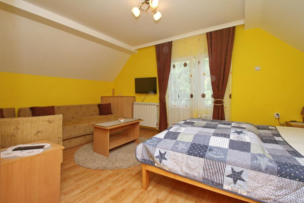 Apartments Junior Zlatibor Exterior photo